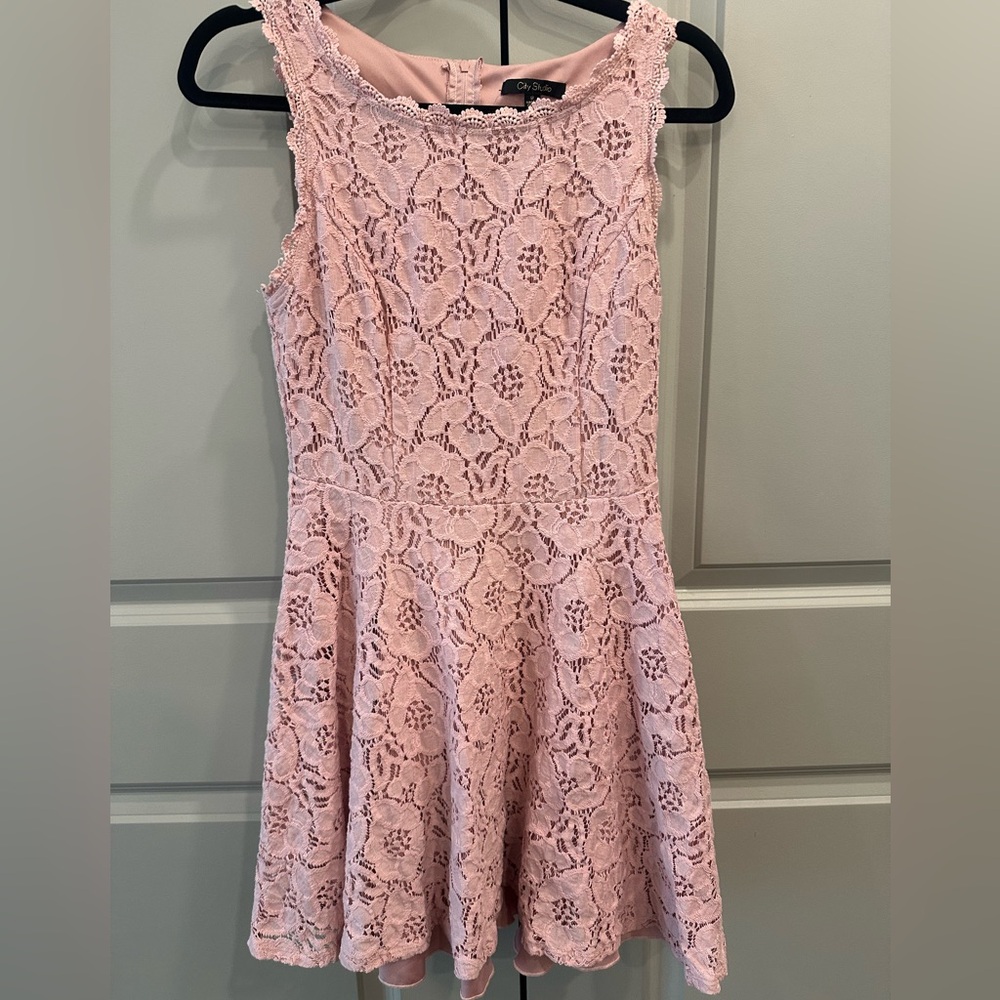 SLEEVELESS FLORAL PINK DRESS
